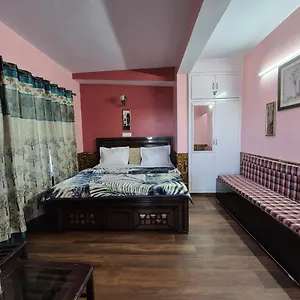 https://yug.shimlahotels.net