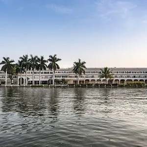 https://hotel-lakend.udaipurhotels.org